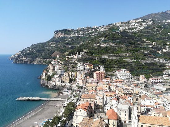 Piazza Centrale di Minori